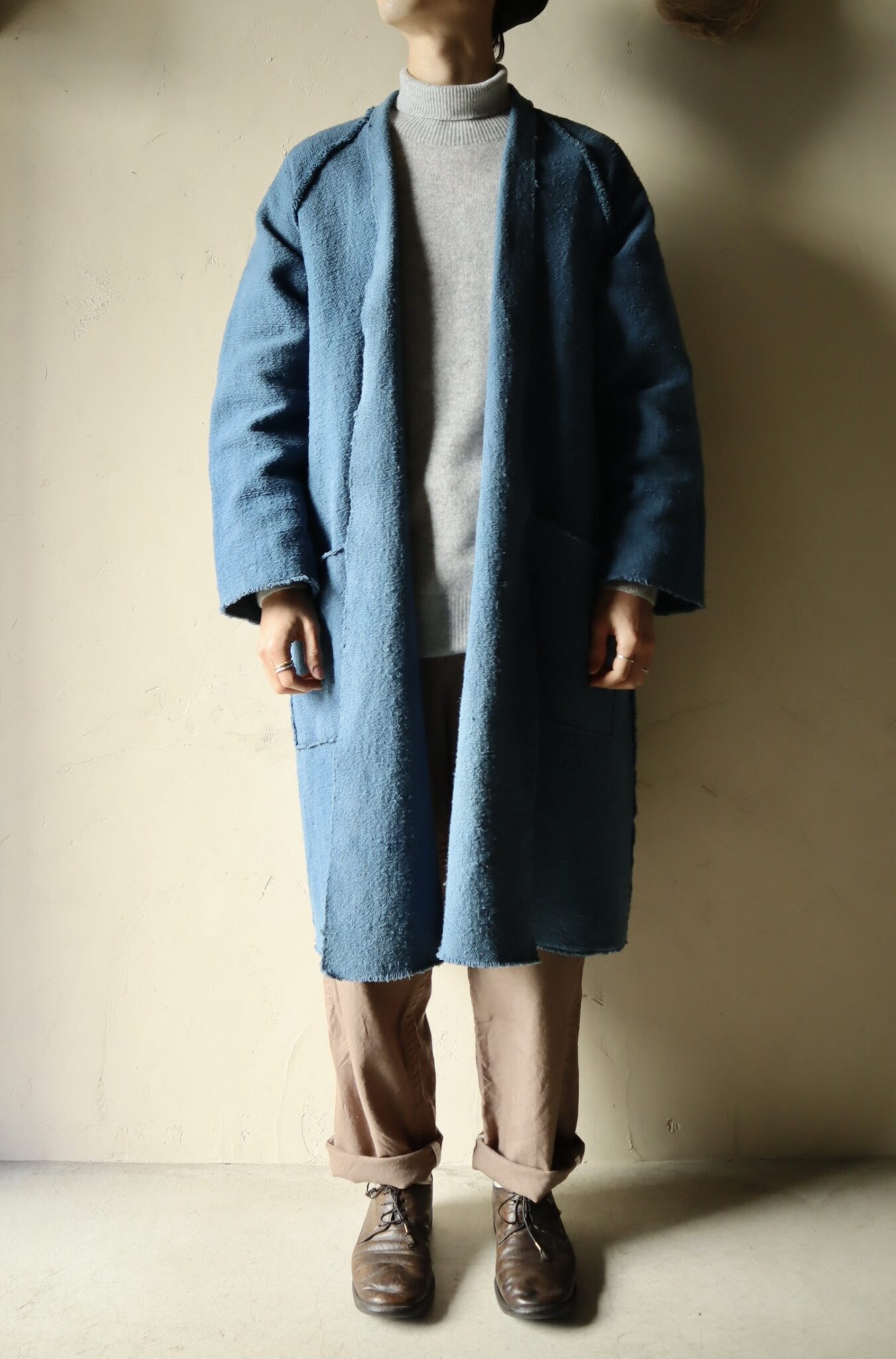 OCガラ紡コート 藍×胡桃（UNISEX） −CT14-C 草木染め− | mienisi