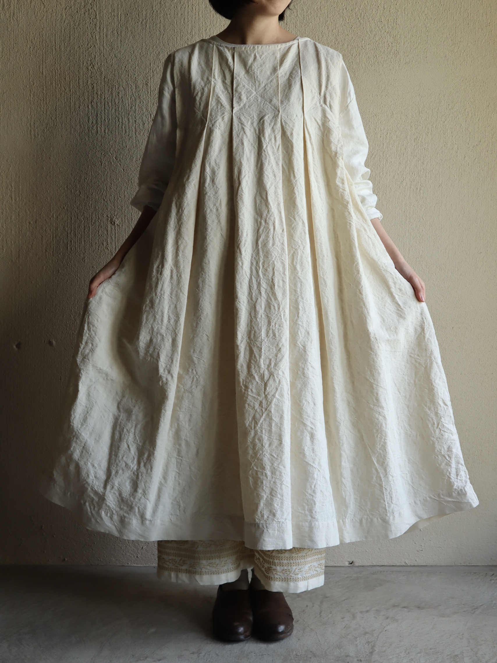 未使用展示品 towavase トワヴァース 2022SS Dore dress-