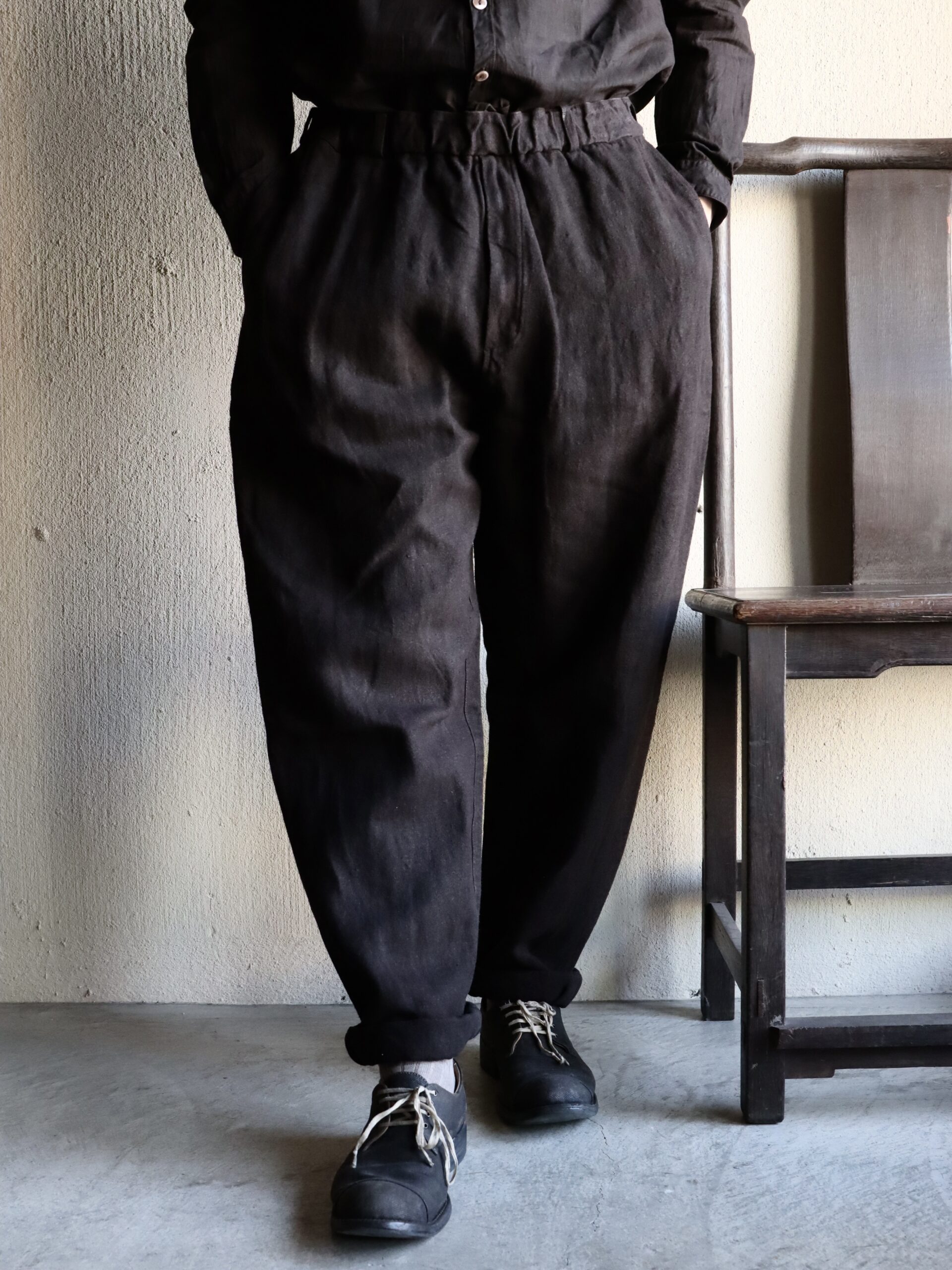亜麻苧麻ロングパンツ 泥染 （UNISEX）−PT-13M 泥染め− | mienisi